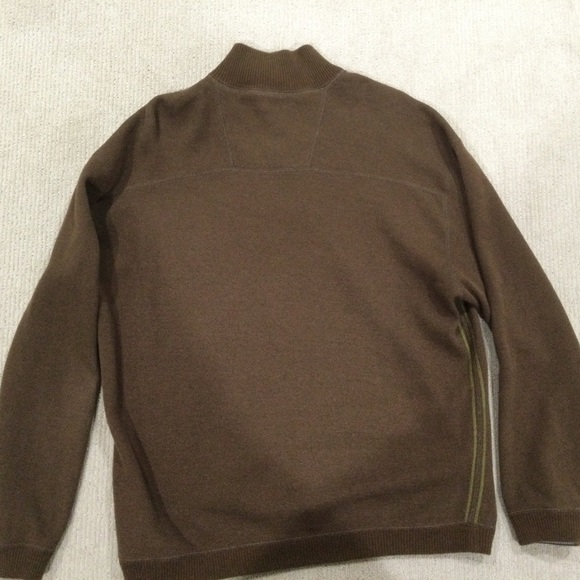 Tommy Bahama Reversible 3/4 zip - Picture 3 of 6